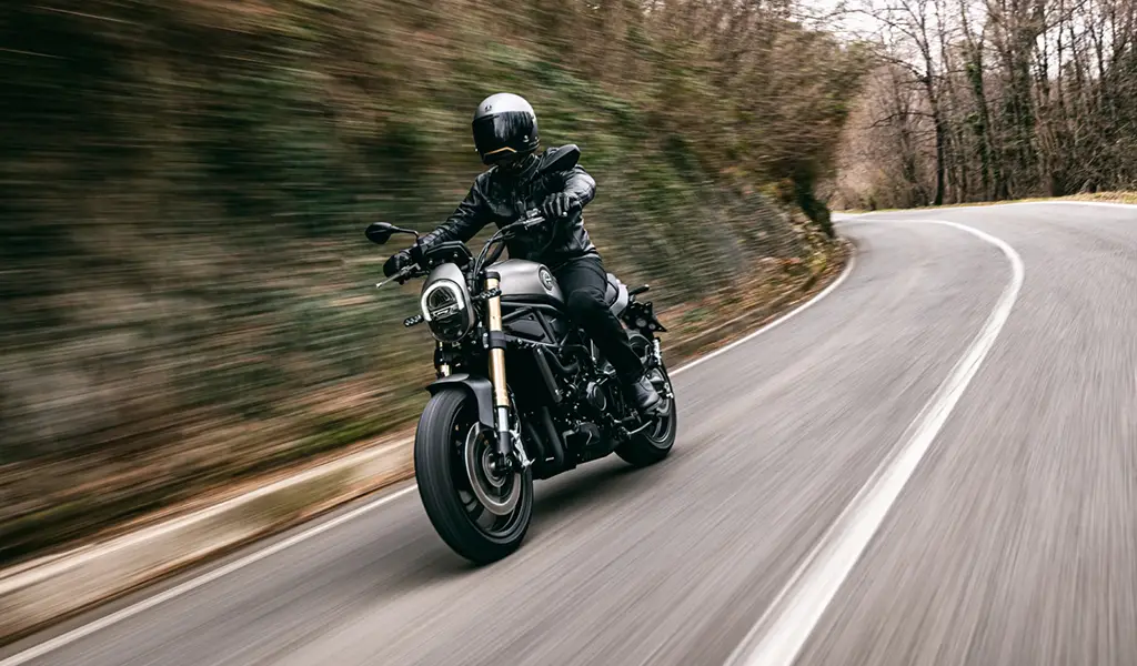 Un desiderio senza tempo: scopri Benelli Leoncino 800 da Mo.Vi
