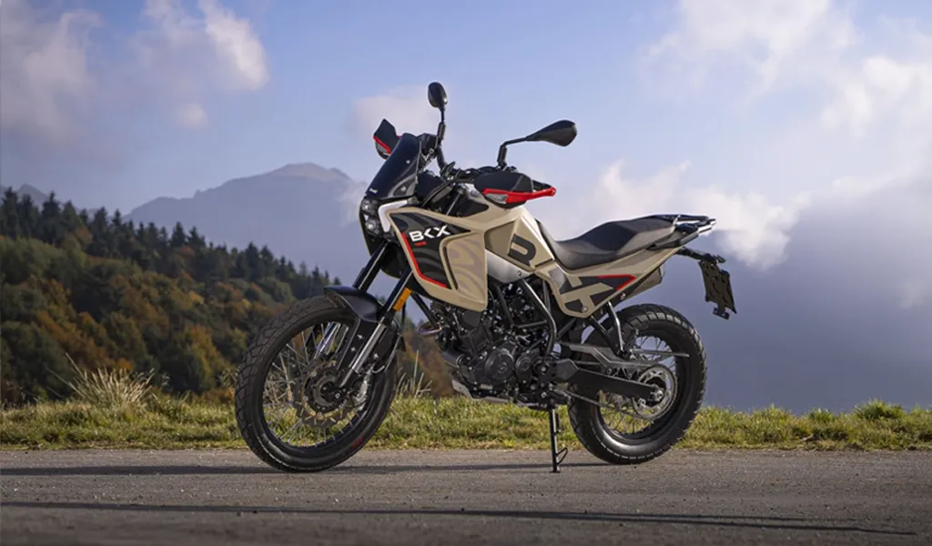 Arriva la nuova generazione delle Benelli BKX